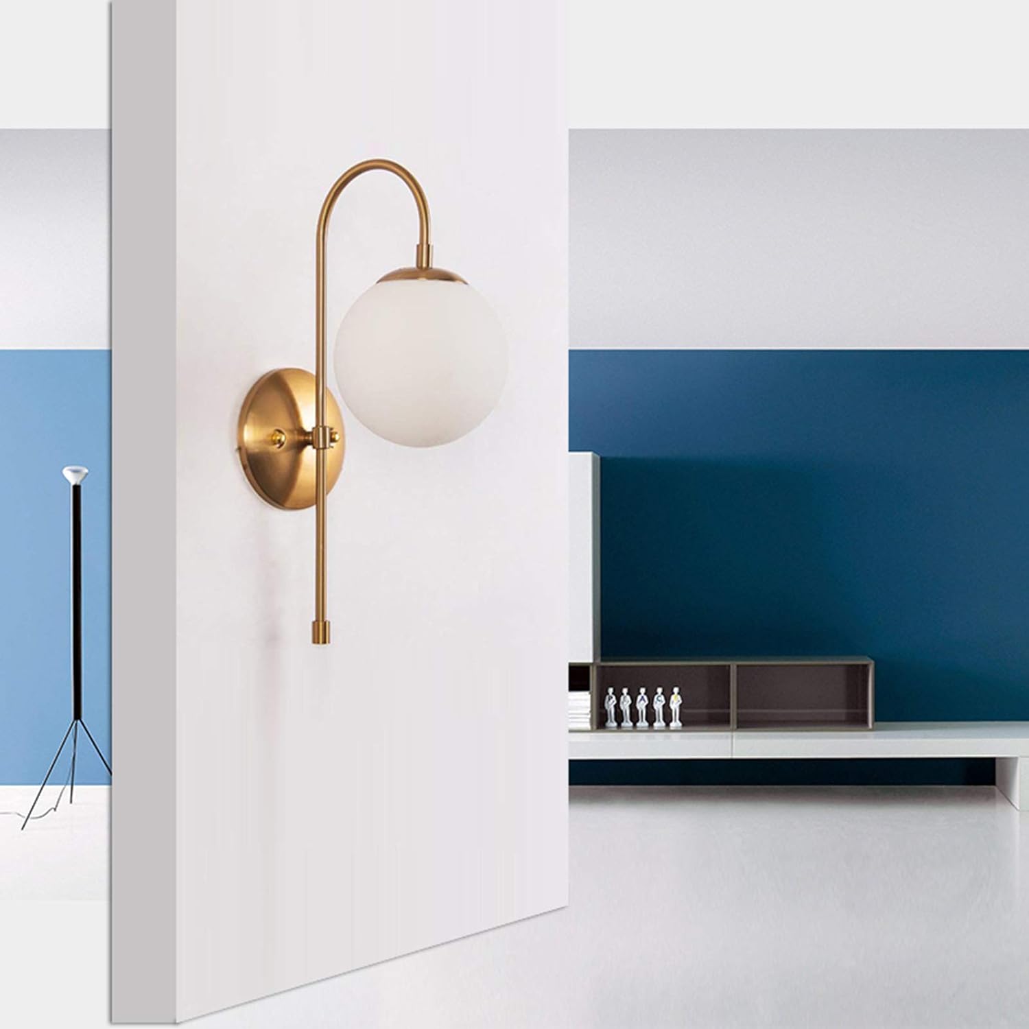 APLIQUE DE PARED GOLD CON ESFERA BLANCO E27